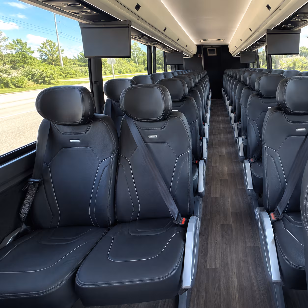 louisville charter bus services inside