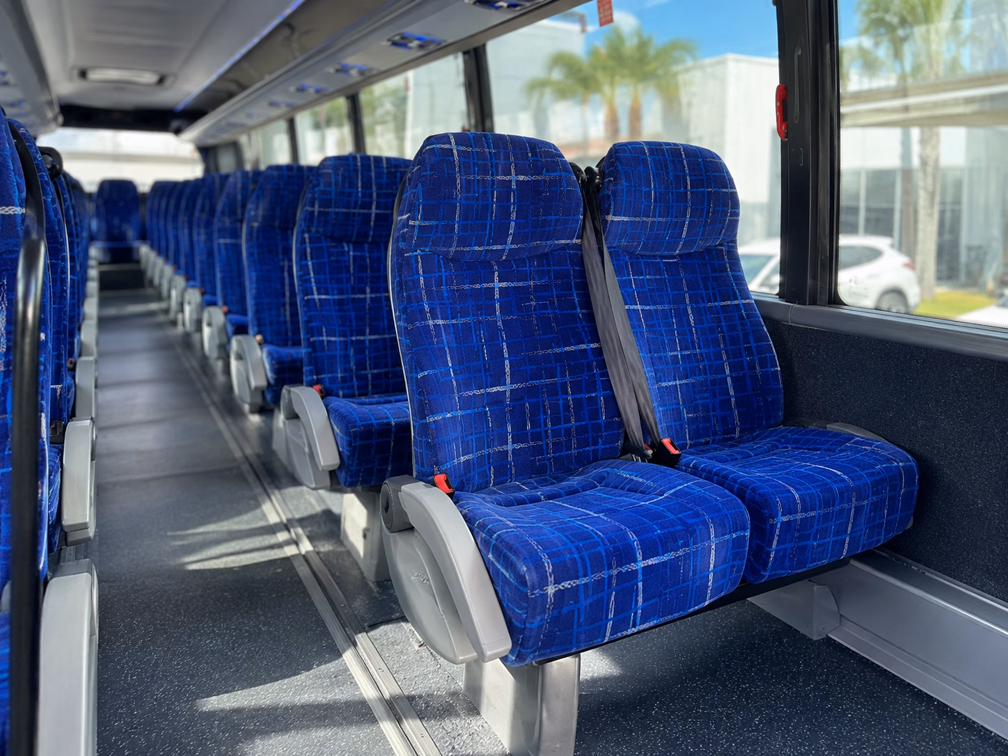louisville historic tour bus rentals