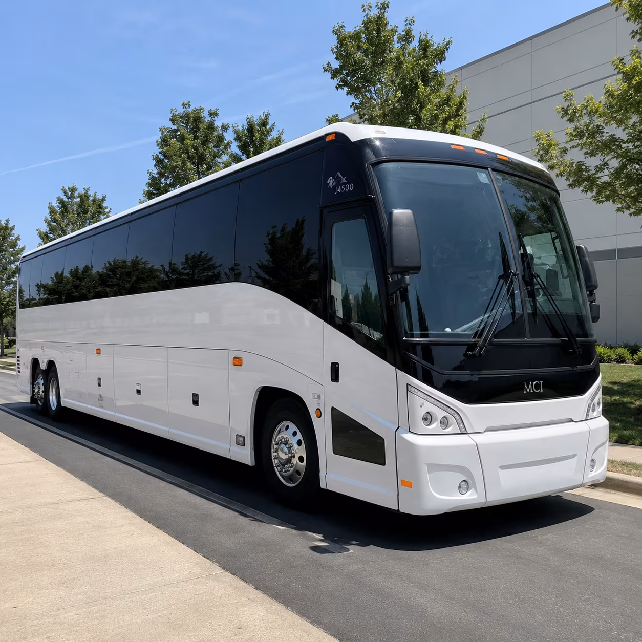louisville long distance charter bus prices