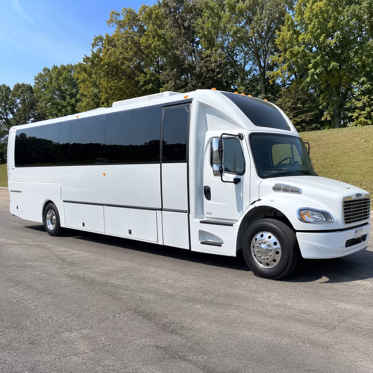 prom party buses for every louisville and jeffersonville indiana high school