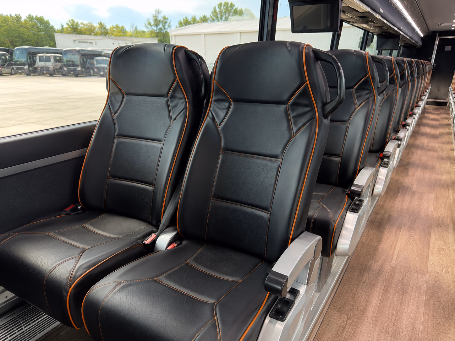 shuttle services for airline crews and airport staff in louisville